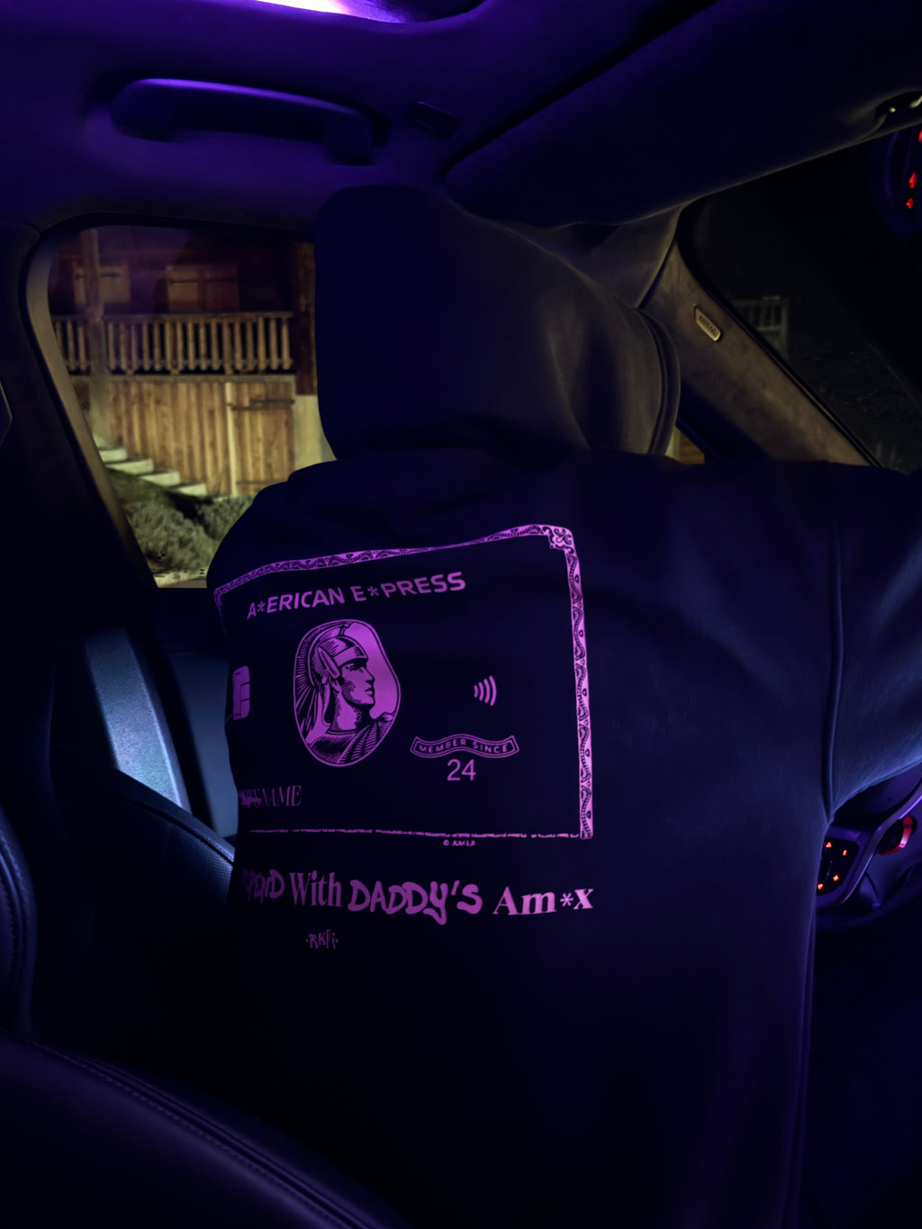 Hoodie "i Don't Spend With Daddy's Am*x" - RKFI