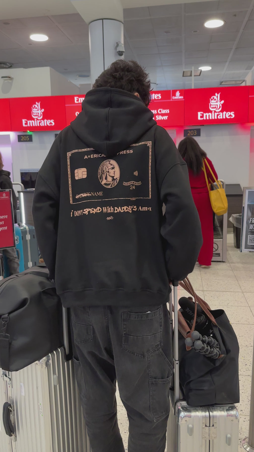 Hoodie "i Don't Spend With Daddy's Am*x" - RKFI