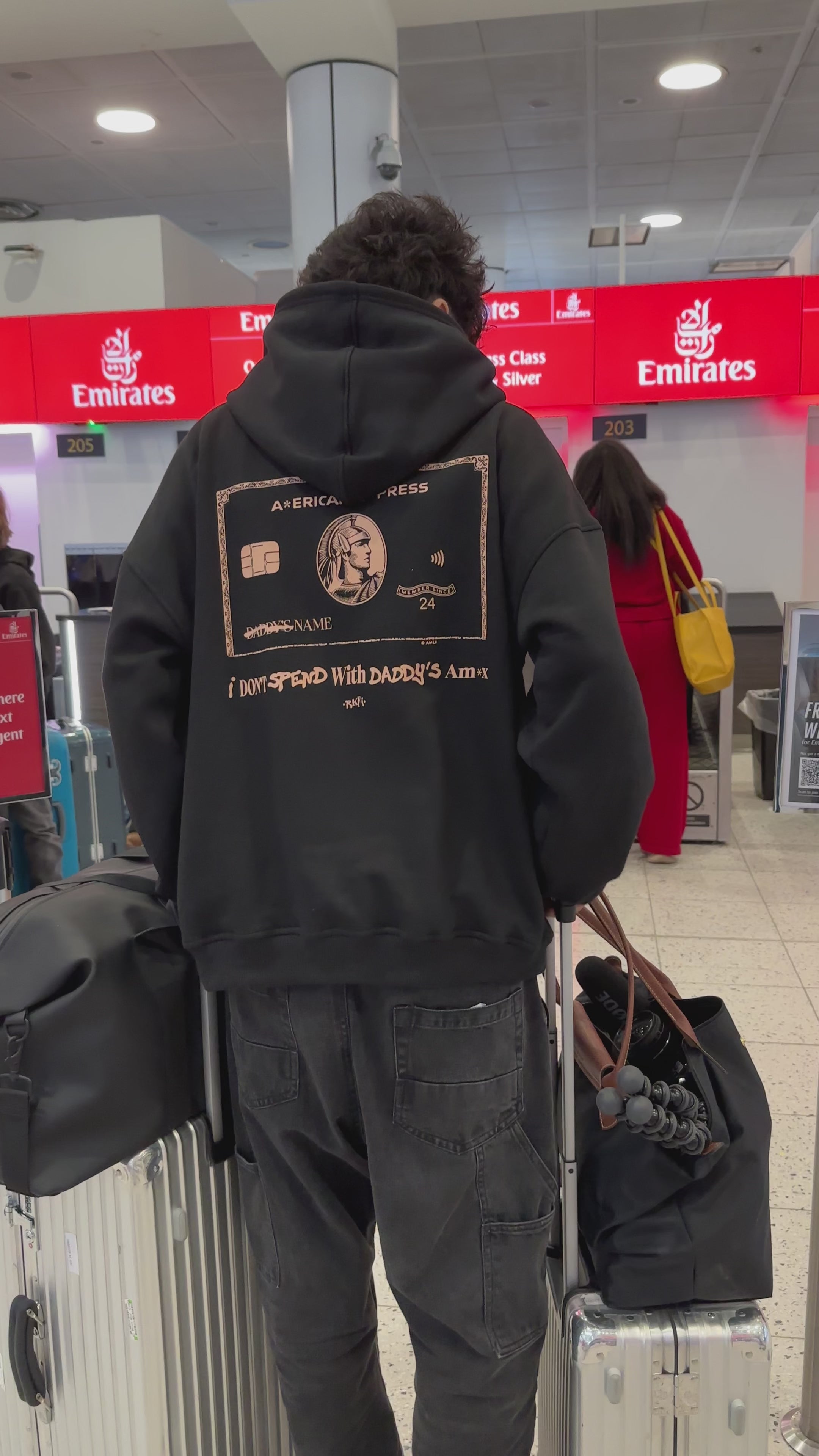 Hoodie "i Don't Spend With Daddy's Am*x" - RKFI